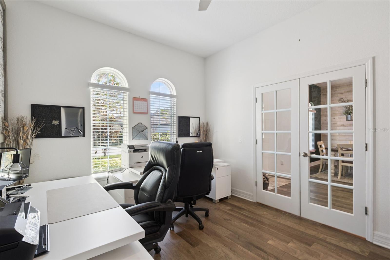 Oviedo, Florida, 32765, United States, 7 Bedrooms Bedrooms, ,4 BathroomsBathrooms,Residential,Active,1987230