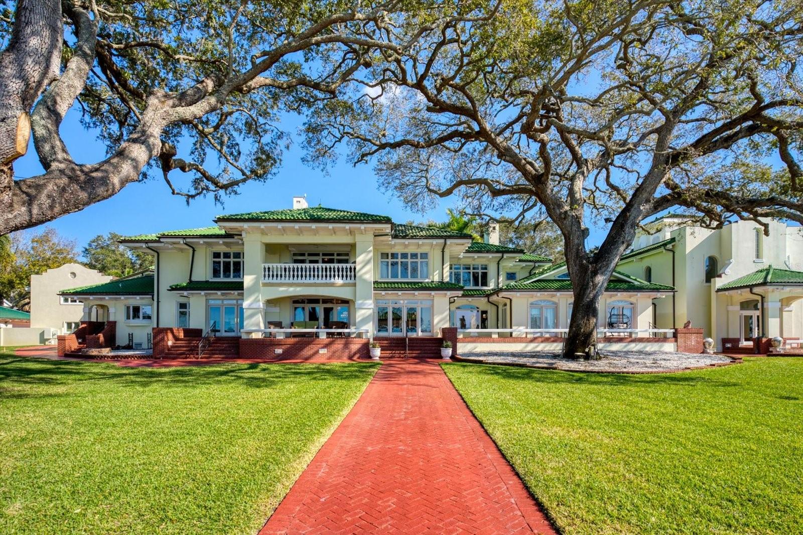 Clearwater, Florida, 33756, United States, 10 Bedrooms Bedrooms, ,11 BathroomsBathrooms,Residential,Active,1738489