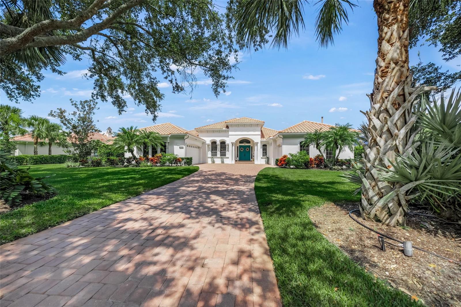 Sarasota, Florida, 34240, United States, 4 Bedrooms Bedrooms, ,5 BathroomsBathrooms,Residential,Active,1898192