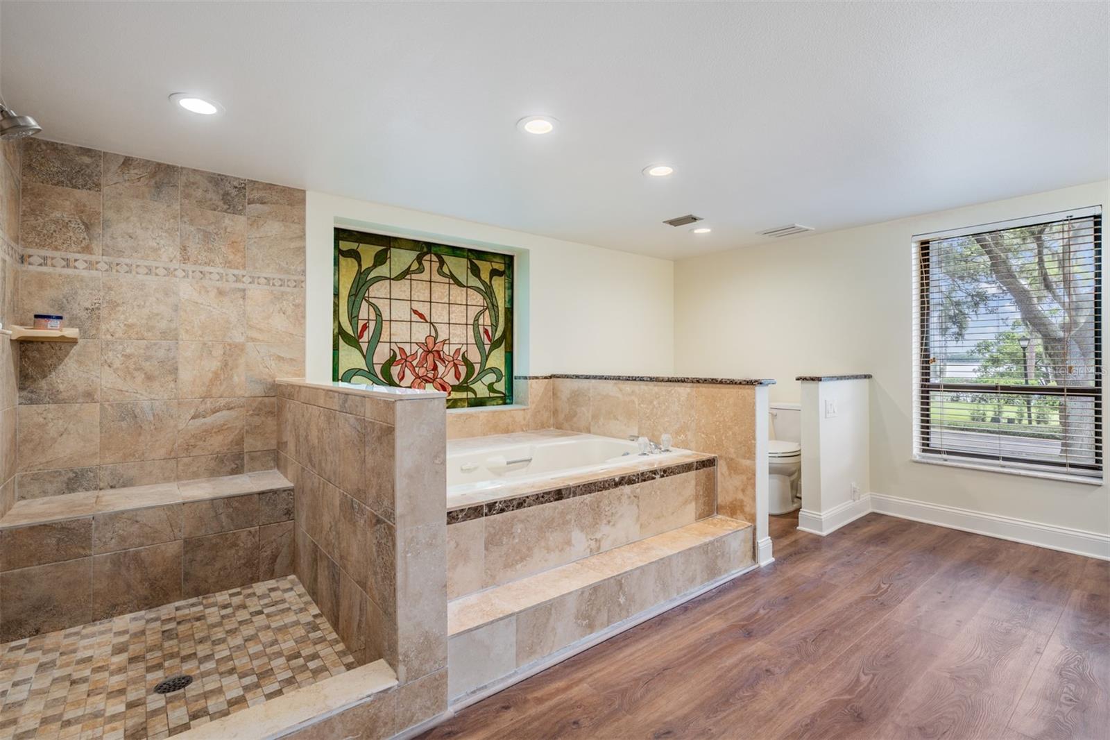 Palm Harbor, Florida, 34684, United States, 4 Bedrooms Bedrooms, ,4 BathroomsBathrooms,Residential,Active,1936412