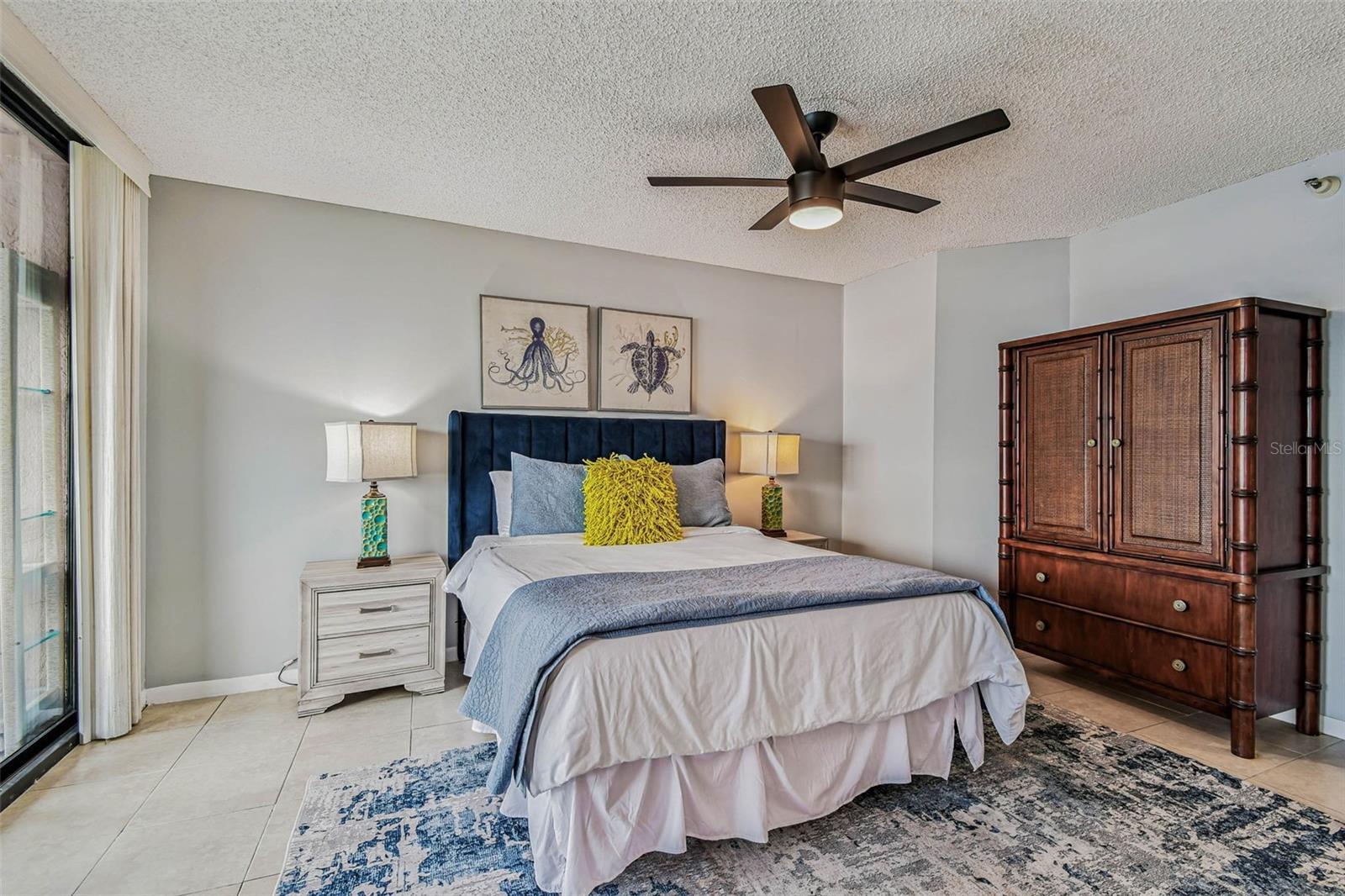 Clearwater Beach, Florida, 33767, United States, 2 Bedrooms Bedrooms, ,3 BathroomsBathrooms,Residential,Active,1919072