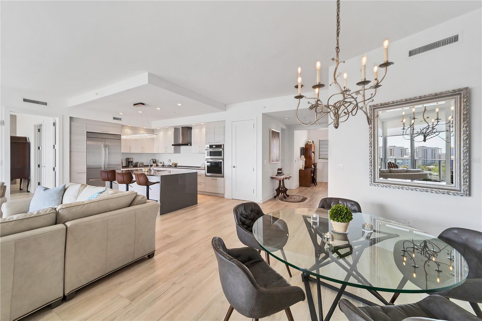 Sarasota, Florida, 34236, United States, 3 Bedrooms Bedrooms, ,3 BathroomsBathrooms,Residential,Active,2002664