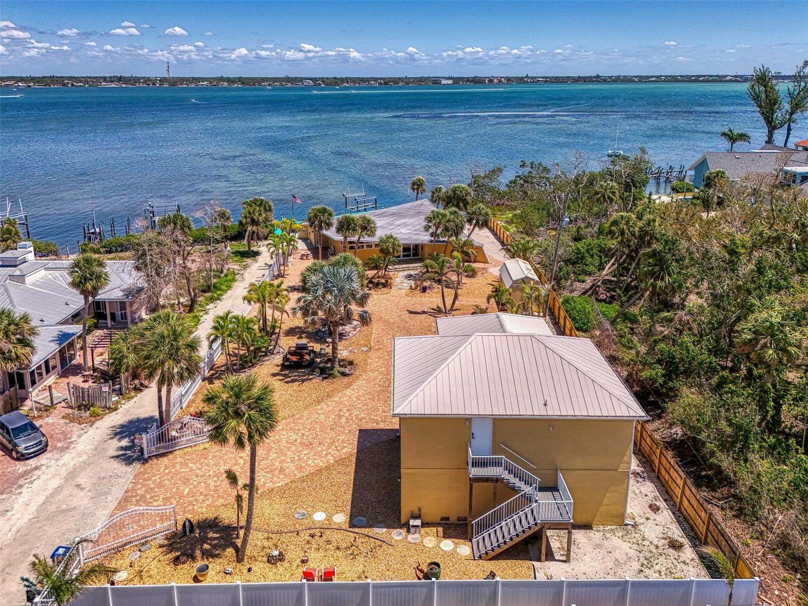 Englewood, Florida, 34223, United States, ,3 BathroomsBathrooms,Residential,Active,1773501