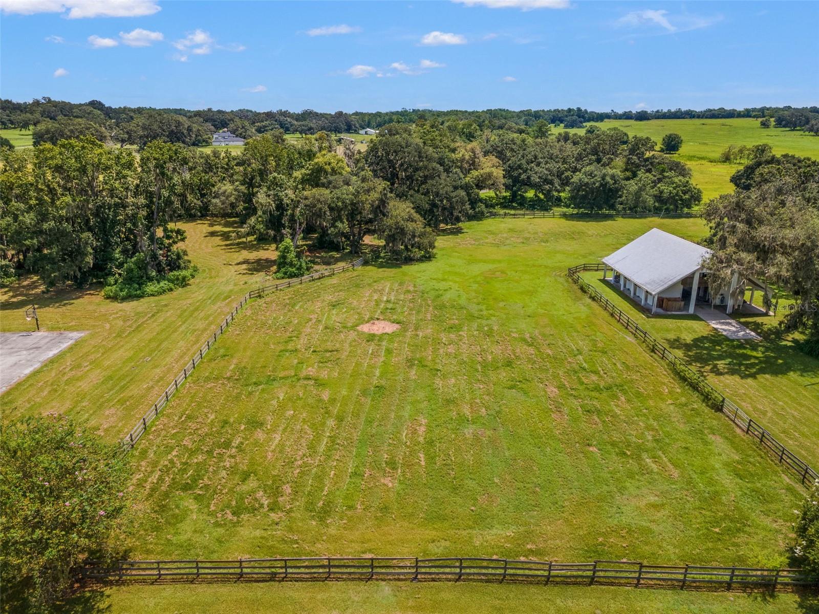 Brooksville, Florida, 34602, United States, 4 Bedrooms Bedrooms, ,6 BathroomsBathrooms,Residential,Active,1919396