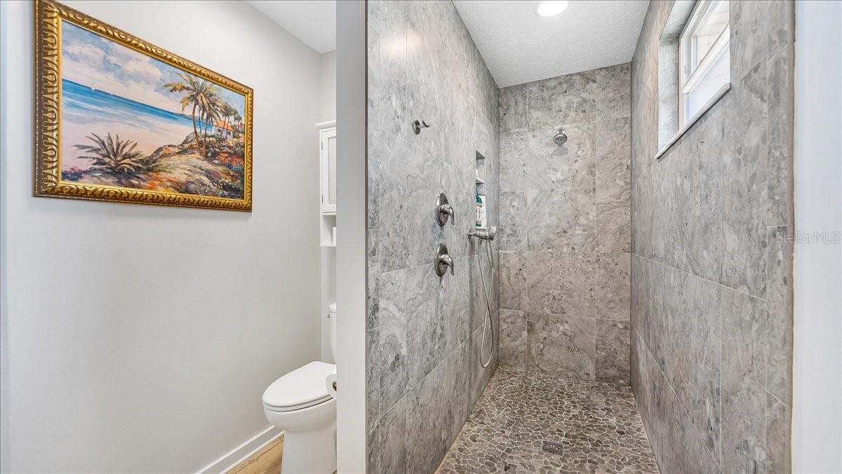 Cocoa Beach, Florida, 32931, United States, 5 Bedrooms Bedrooms, ,4 BathroomsBathrooms,Residential,Active,1880011
