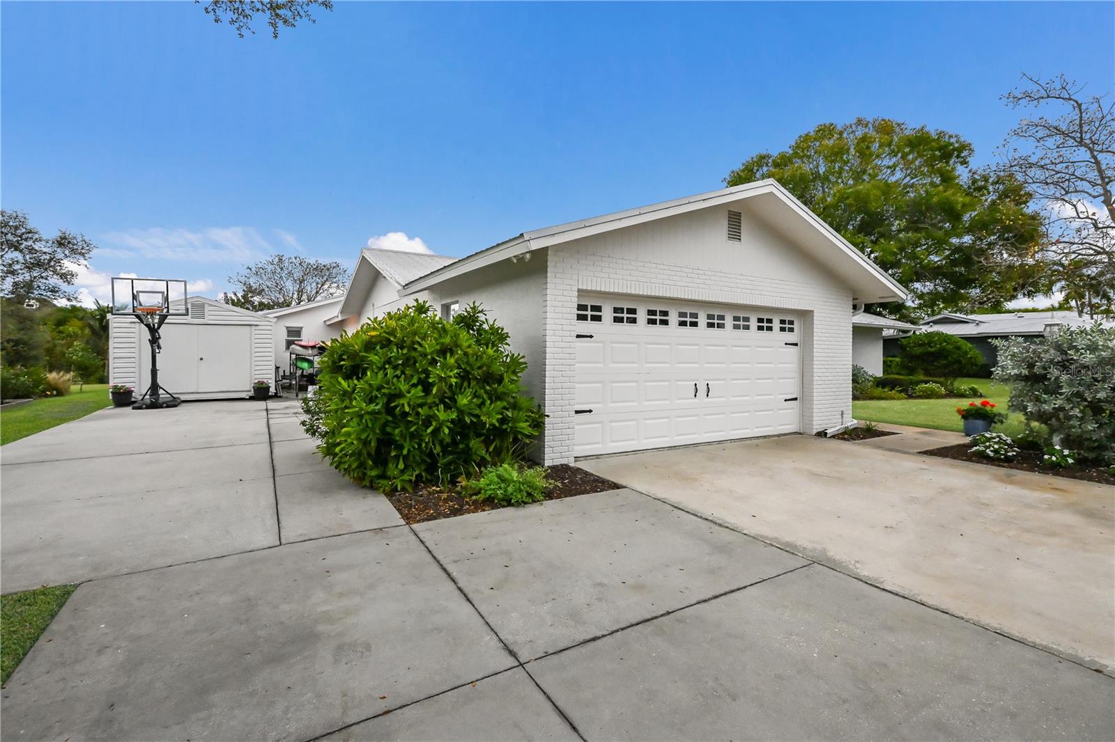 Bradenton, Florida, 34209, United States, 4 Bedrooms Bedrooms, ,3 BathroomsBathrooms,Residential,Active,2007153