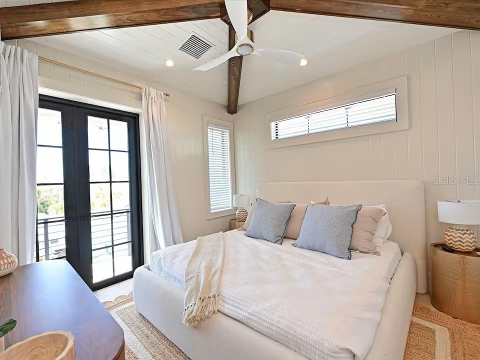 Bradenton Beach, Florida, 34217, United States, 4 Bedrooms Bedrooms, ,5 BathroomsBathrooms,Residential,Active,2044169