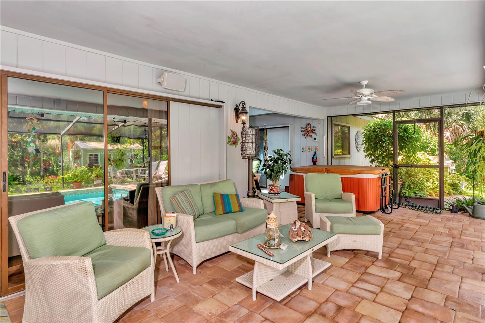 Sarasota, Florida, 34232, United States, 5 Bedrooms Bedrooms, ,3 BathroomsBathrooms,Residential,Active,1953667