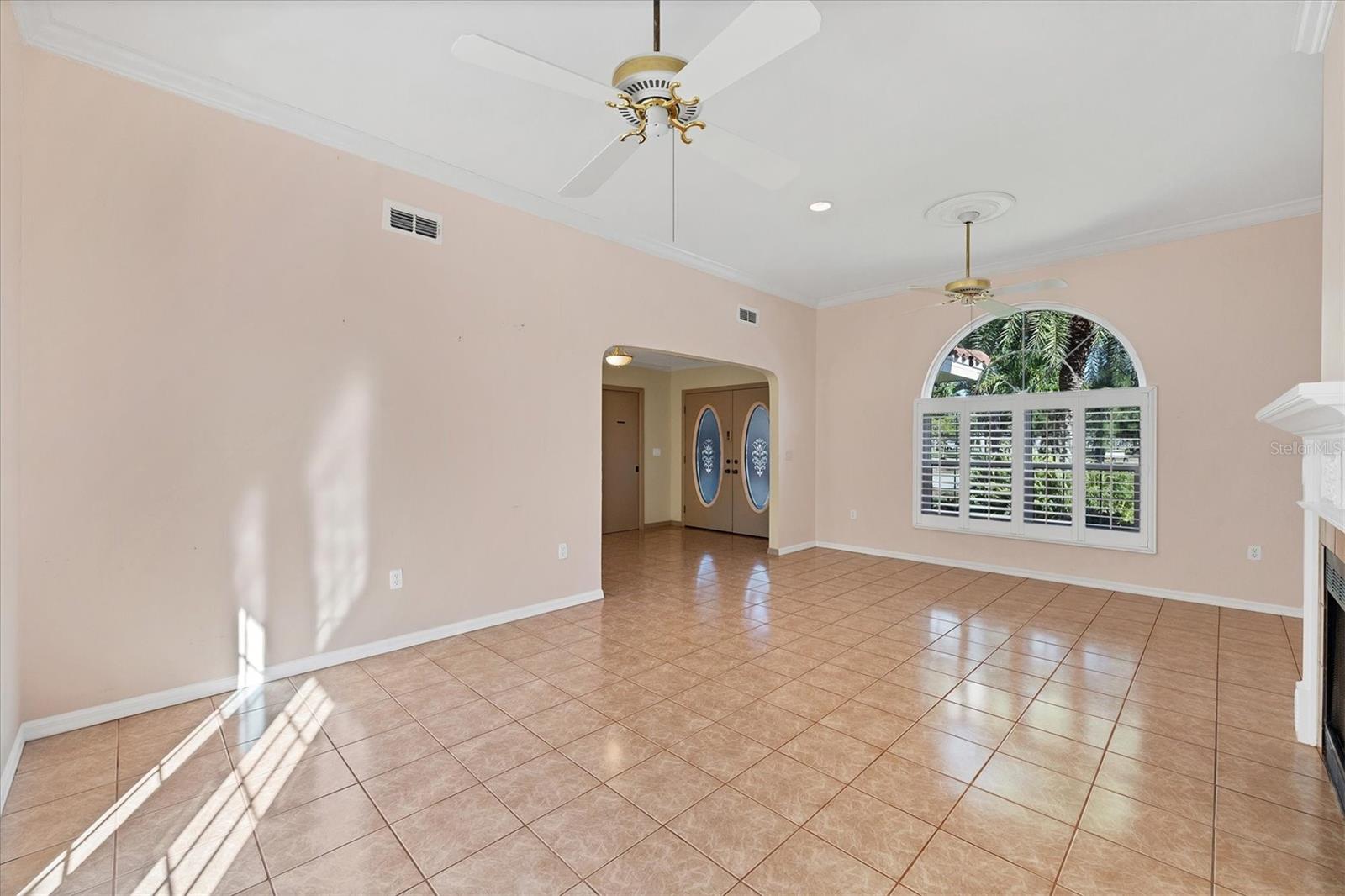 Venice, Florida, 34285, United States, 3 Bedrooms Bedrooms, ,3 BathroomsBathrooms,Residential,Active,2006992
