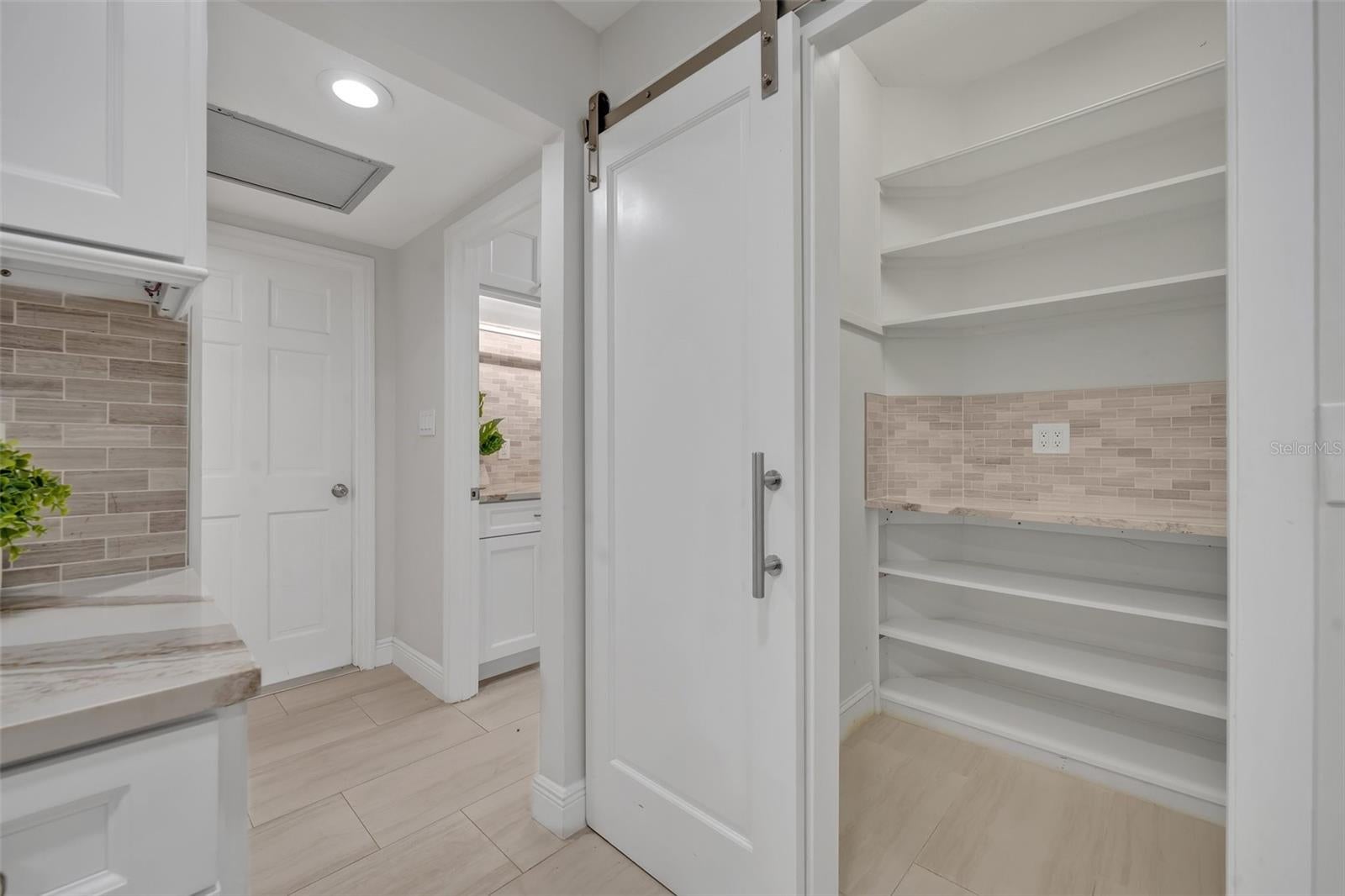 Geneva, Florida, 32732, United States, ,4 BathroomsBathrooms,Residential,Active,1701775