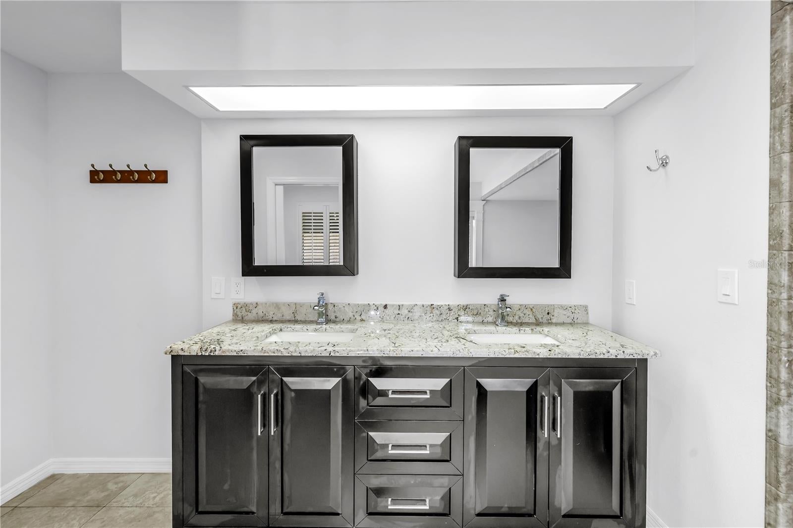 St Petersburg, Florida, 33715, United States, 3 Bedrooms Bedrooms, ,4 BathroomsBathrooms,Residential,Active,1869108