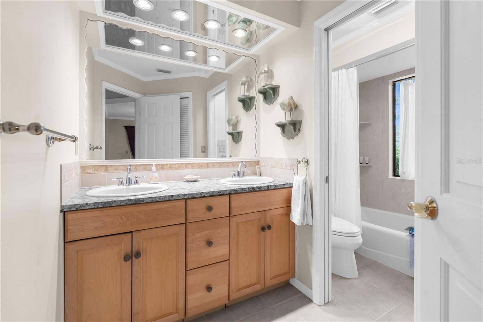 Palm Harbor, Florida, 34683, United States, ,7 BathroomsBathrooms,Residential,Active,1701802