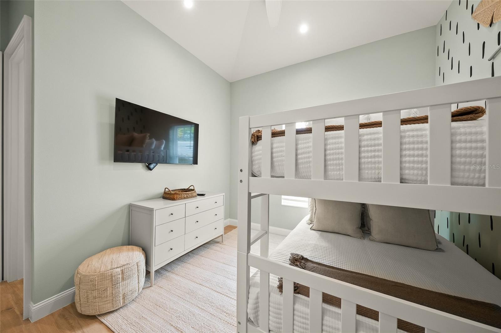 Sarasota, Florida, 34242, United States, 4 Bedrooms Bedrooms, ,5 BathroomsBathrooms,Residential,Active,1922294
