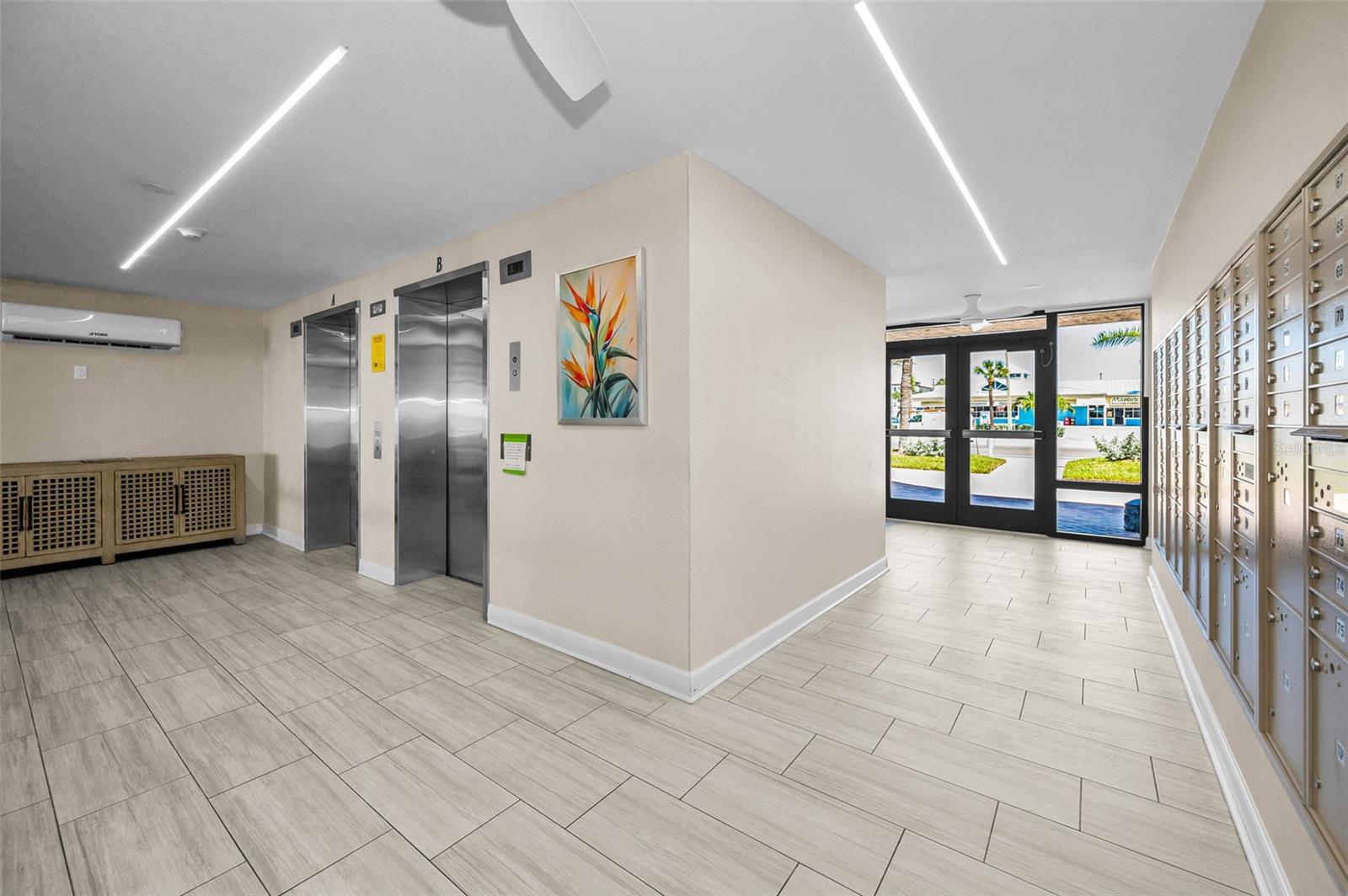 Madeira Beach, Florida, 33708, United States, 2 Bedrooms Bedrooms, ,2 BathroomsBathrooms,Residential,Active,1945844