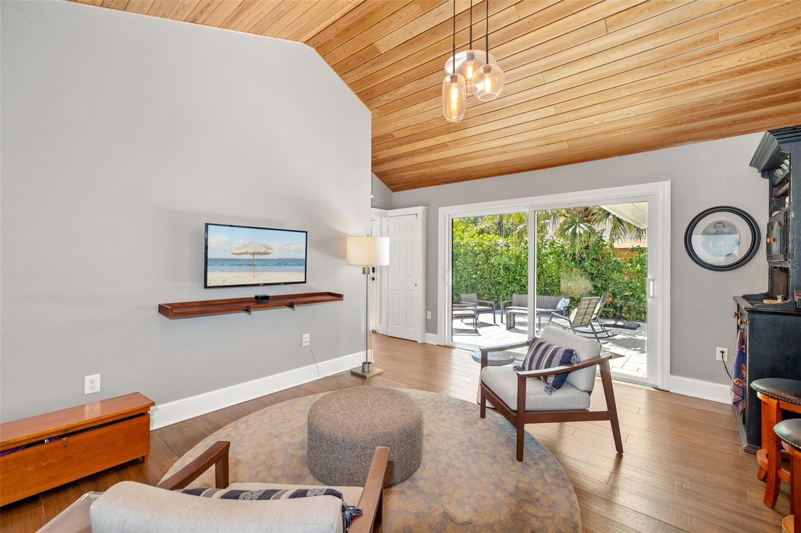 Sarasota, Florida, 34231, United States, 4 Bedrooms Bedrooms, ,4 BathroomsBathrooms,Residential,Active,1999174