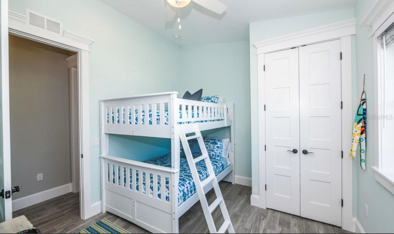 Bradenton Beach, Florida, 34217, United States, 7 Bedrooms Bedrooms, ,8 BathroomsBathrooms,Residential,Active,1988487