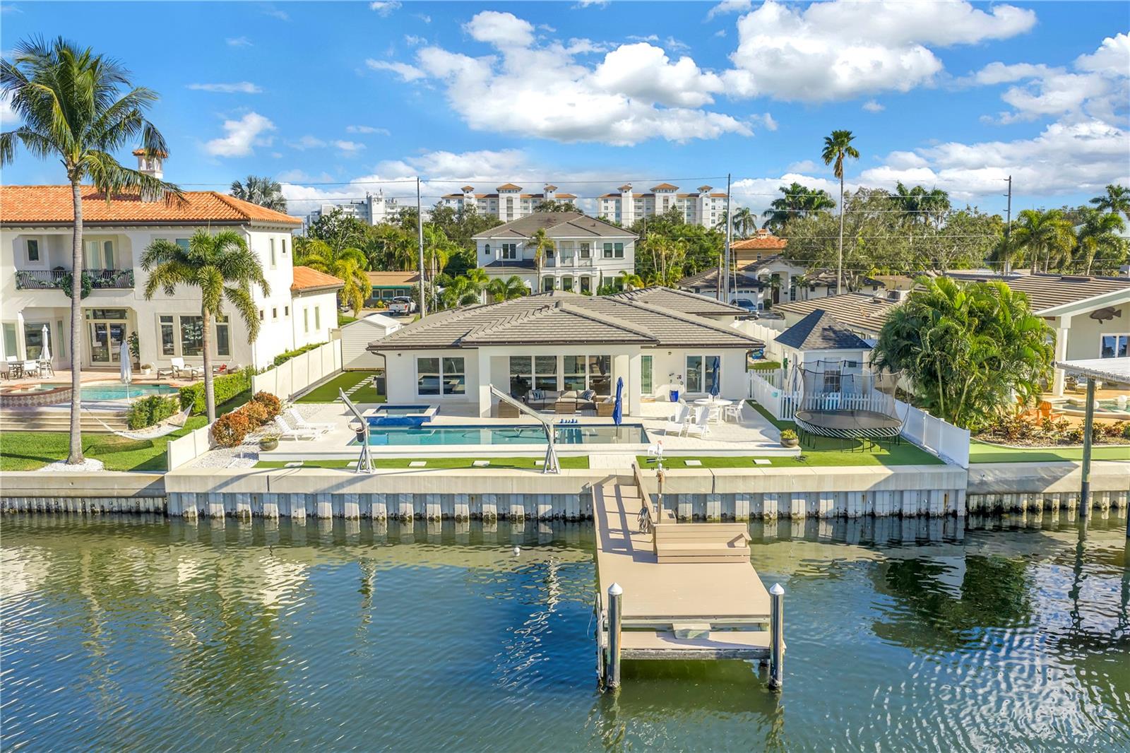 St Petersburg, Florida, 33704, United States, 4 Bedrooms Bedrooms, ,3 BathroomsBathrooms,Residential,Active,2009411