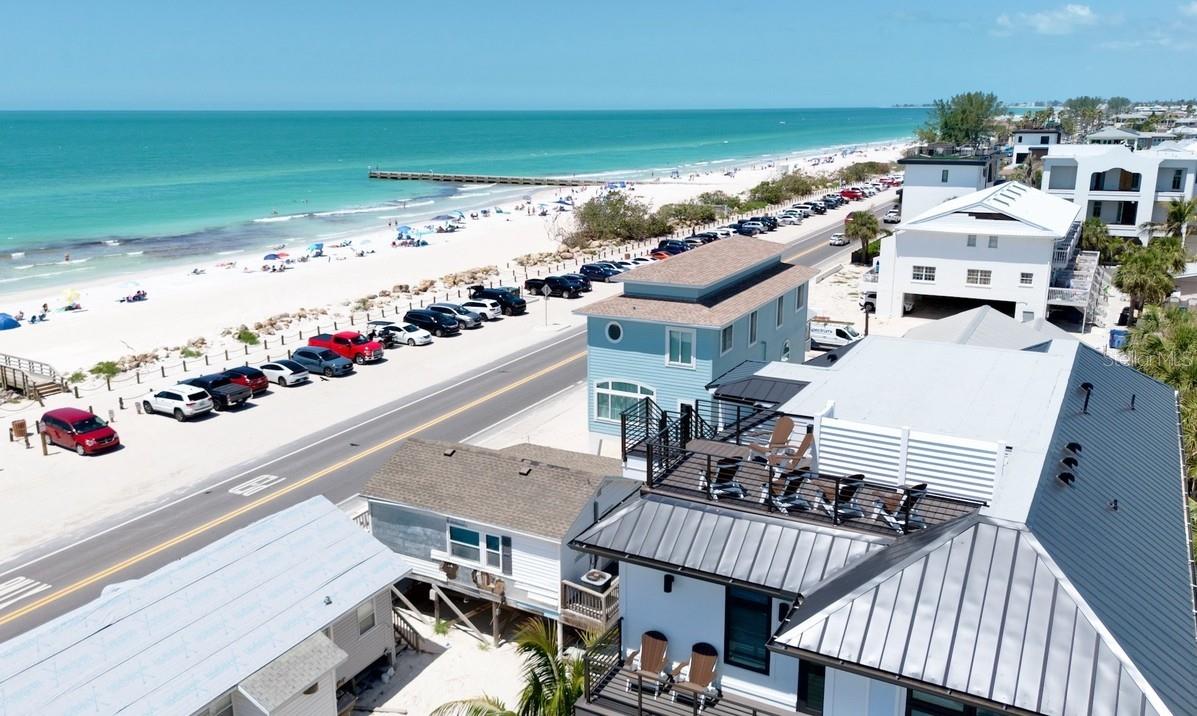 Bradenton Beach, Florida, 34217, United States, 7 Bedrooms Bedrooms, ,8 BathroomsBathrooms,Residential,Active,1929473
