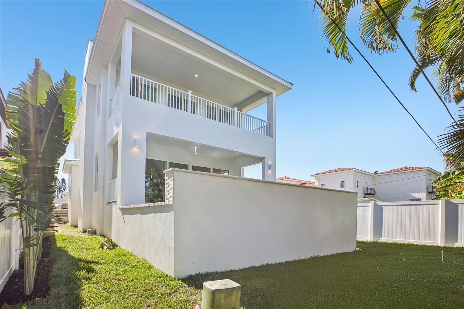 St Petersburg, Florida, 33704, United States, 4 Bedrooms Bedrooms, ,4 BathroomsBathrooms,Residential,Active,2006891