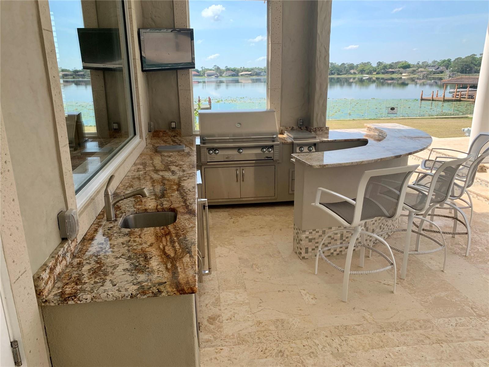 Orlando, Florida, 32836, United States, 6 Bedrooms Bedrooms, ,8 BathroomsBathrooms,Residential,Active,1988458