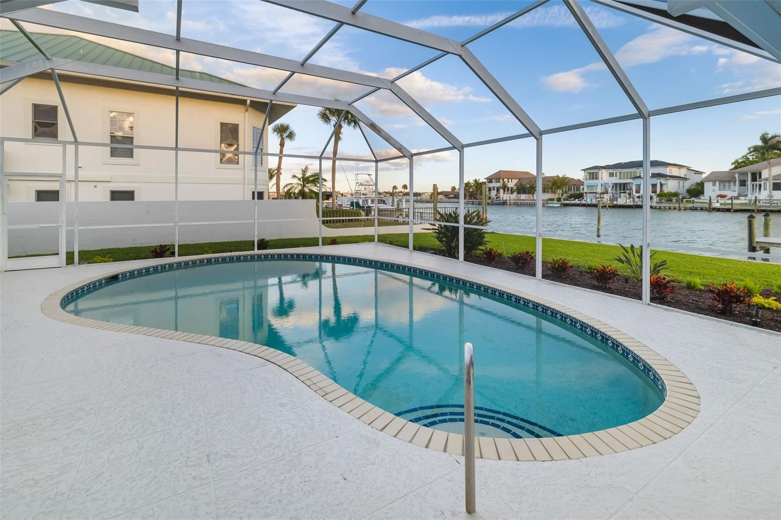 Sarasota, Florida, 34236, United States, 3 Bedrooms Bedrooms, ,4 BathroomsBathrooms,Residential,Active,2007150