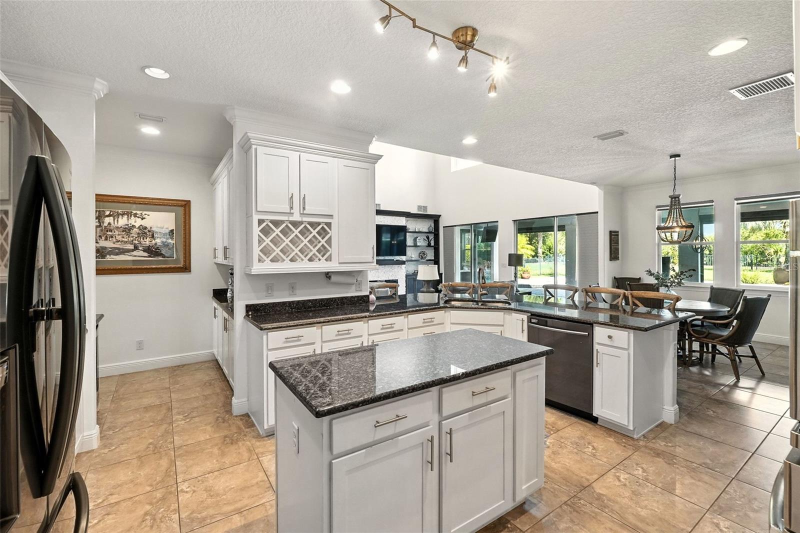 Windermere, Florida, 34786, United States, 5 Bedrooms Bedrooms, ,6 BathroomsBathrooms,Residential,Active,1894516