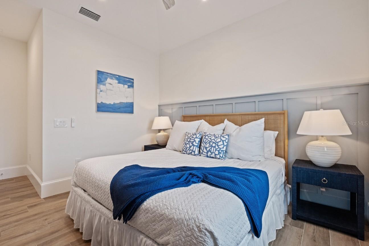 Anna Maria, Florida, 34216, United States, 6 Bedrooms Bedrooms, ,7 BathroomsBathrooms,Residential,Active,1988729