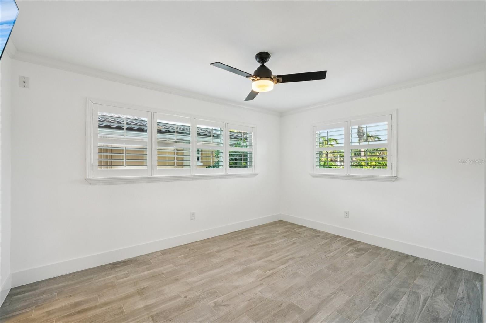 St Petersburg, Florida, 33703, United States, 4 Bedrooms Bedrooms, ,4 BathroomsBathrooms,Residential,Active,1934835