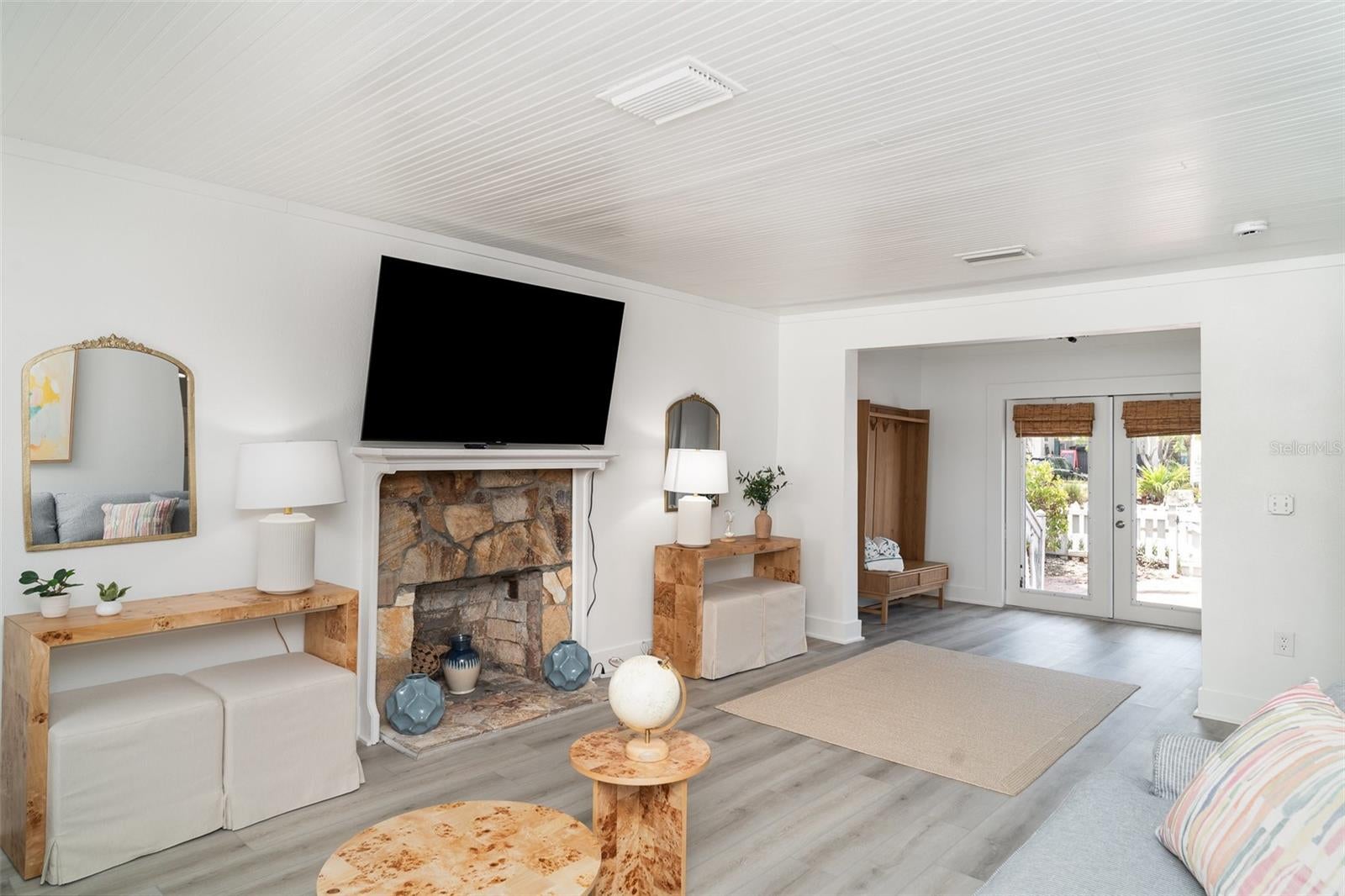 Anna Maria, Florida, 34216, United States, 2 Bedrooms Bedrooms, ,1 BathroomBathrooms,Residential,Active,1886825