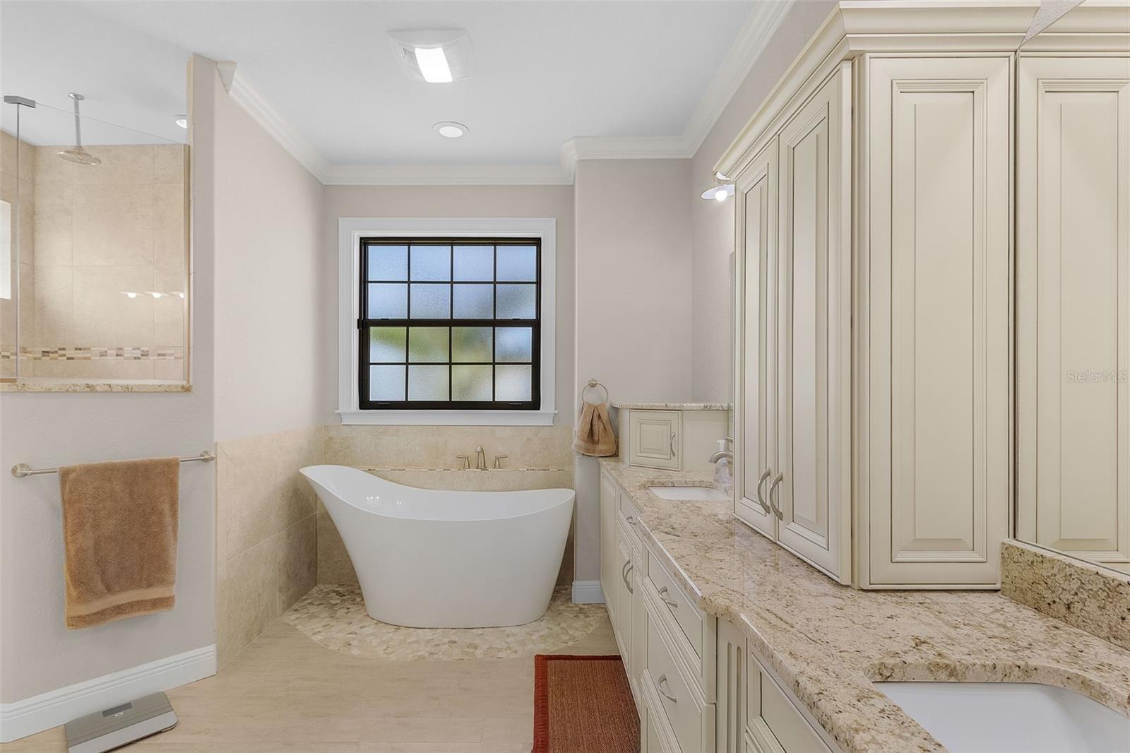 Punta Gorda, Florida, 33950, United States, 3 Bedrooms Bedrooms, ,3 BathroomsBathrooms,Residential,Active,1702370