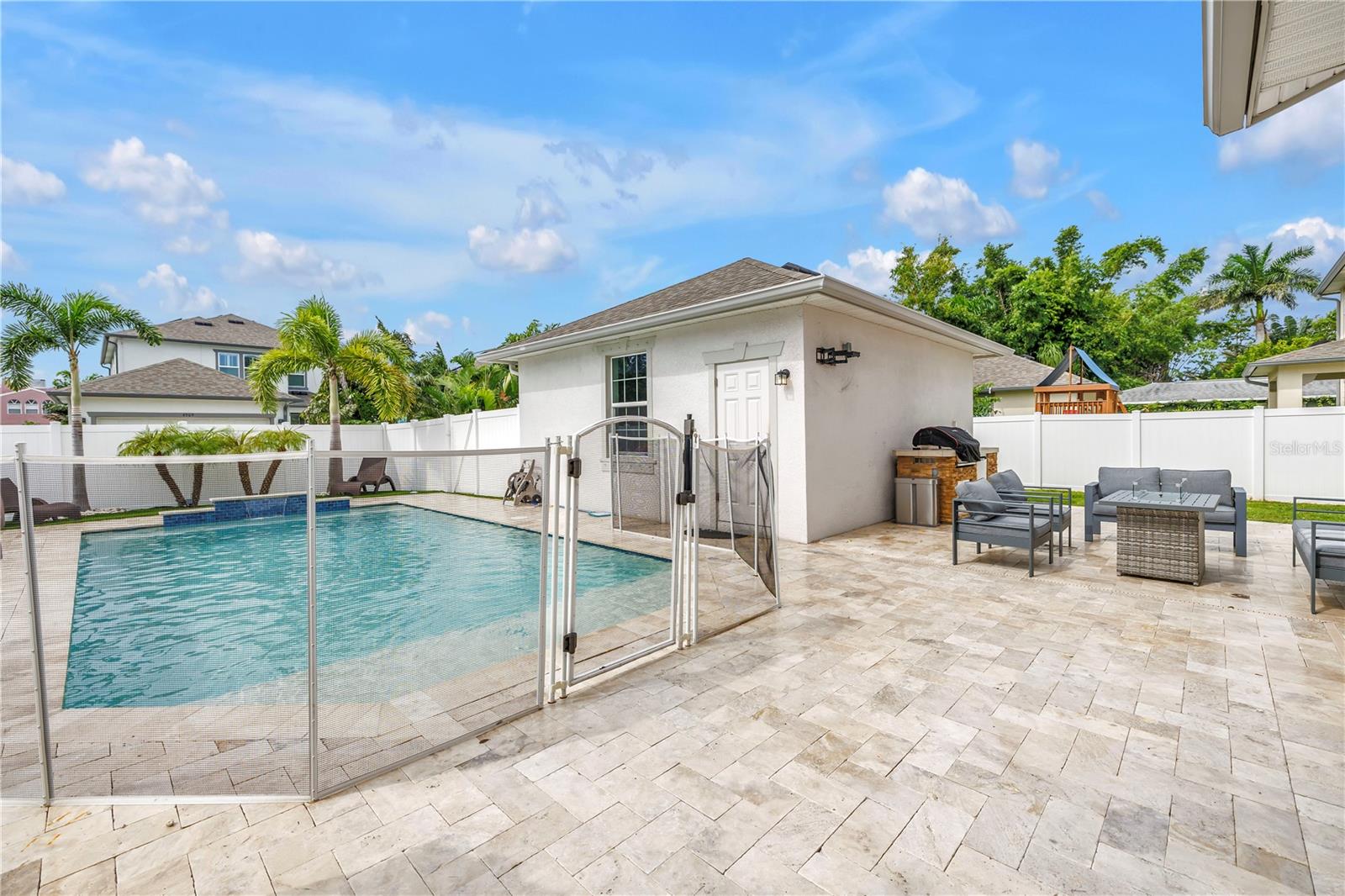 St Petersburg, Florida, 33710, United States, 4 Bedrooms Bedrooms, ,3 BathroomsBathrooms,Residential,Active,1936373