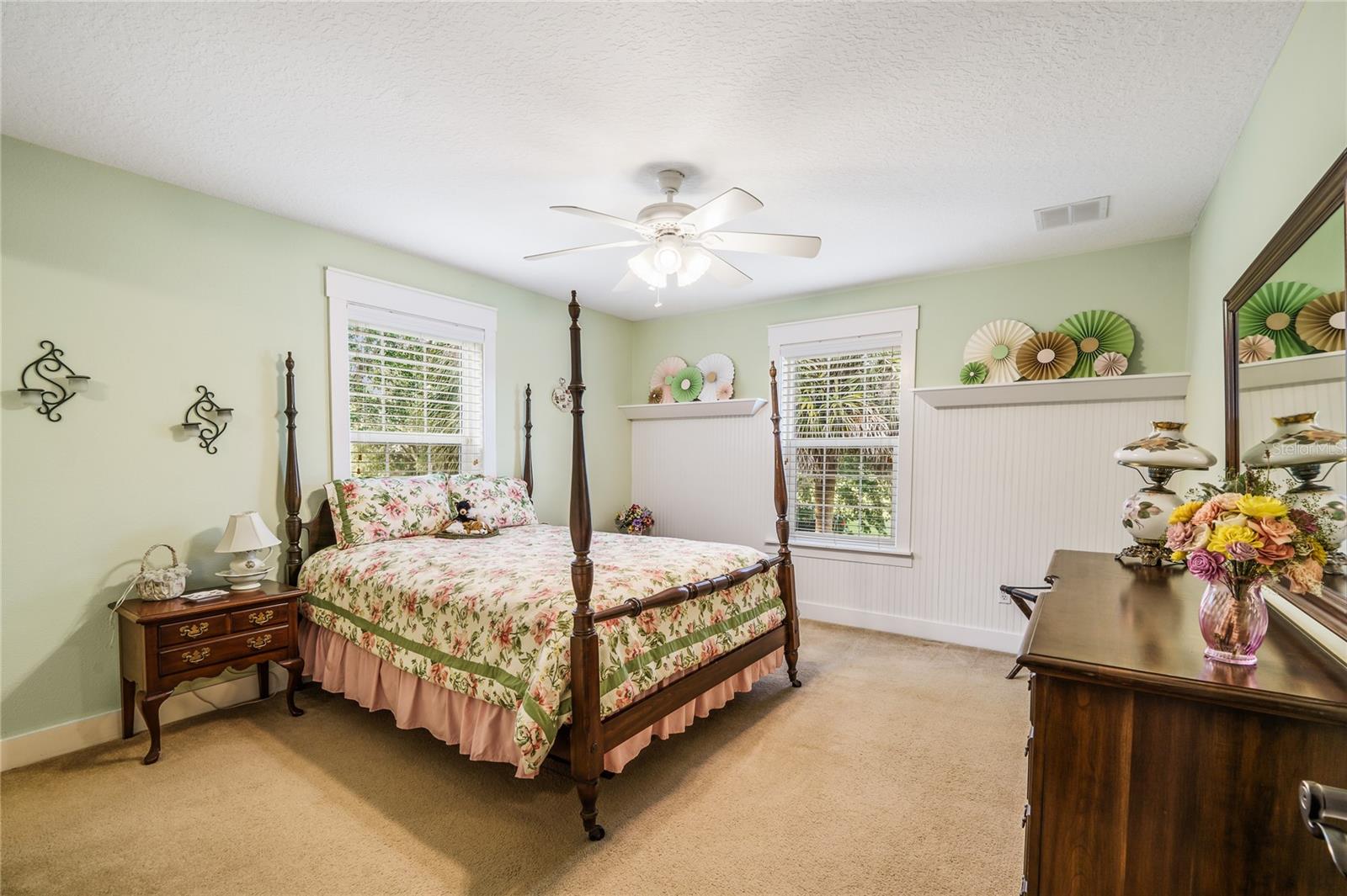 Umatilla, Florida, 32784, United States, 4 Bedrooms Bedrooms, ,4 BathroomsBathrooms,Residential,Active,1859381