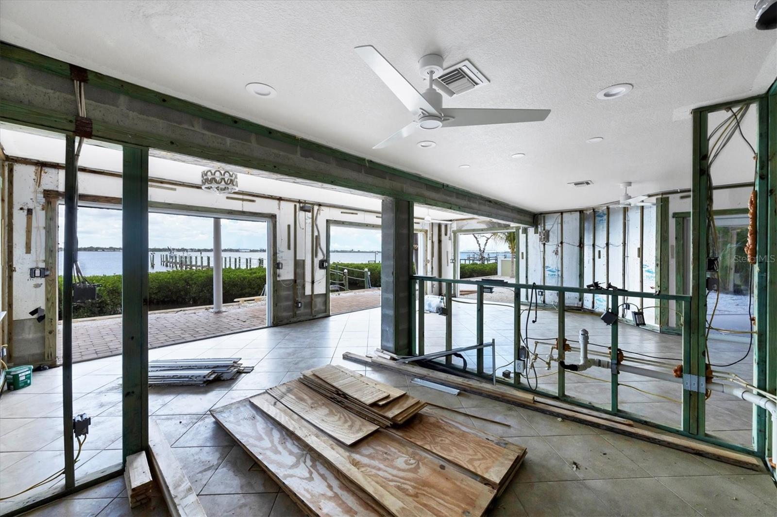 Englewood, Florida, 34223, United States, 3 Bedrooms Bedrooms, ,3 BathroomsBathrooms,Residential,Pending,1988445