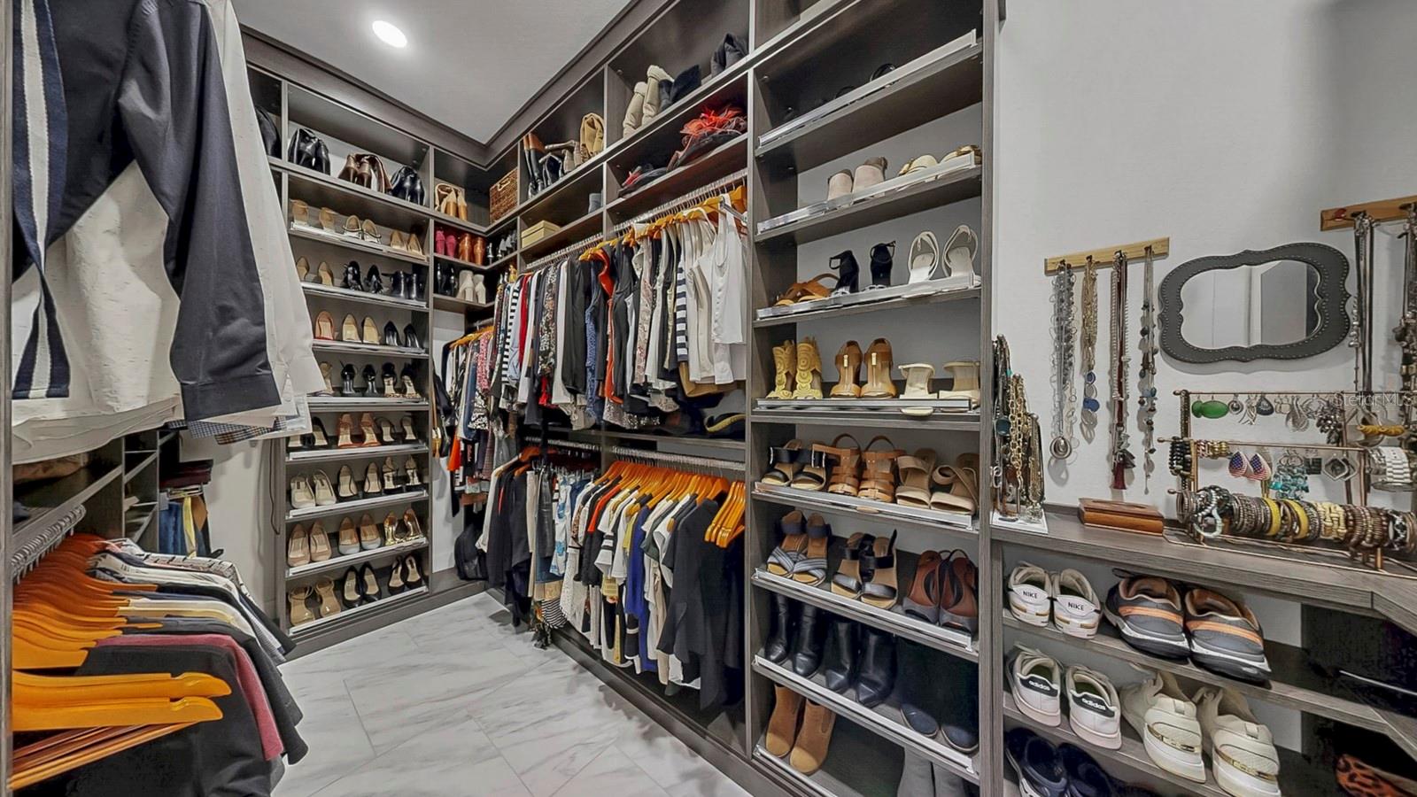 Apollo Beach, Florida, 33572, United States, 3 Bedrooms Bedrooms, ,4 BathroomsBathrooms,Residential,Active,1972155