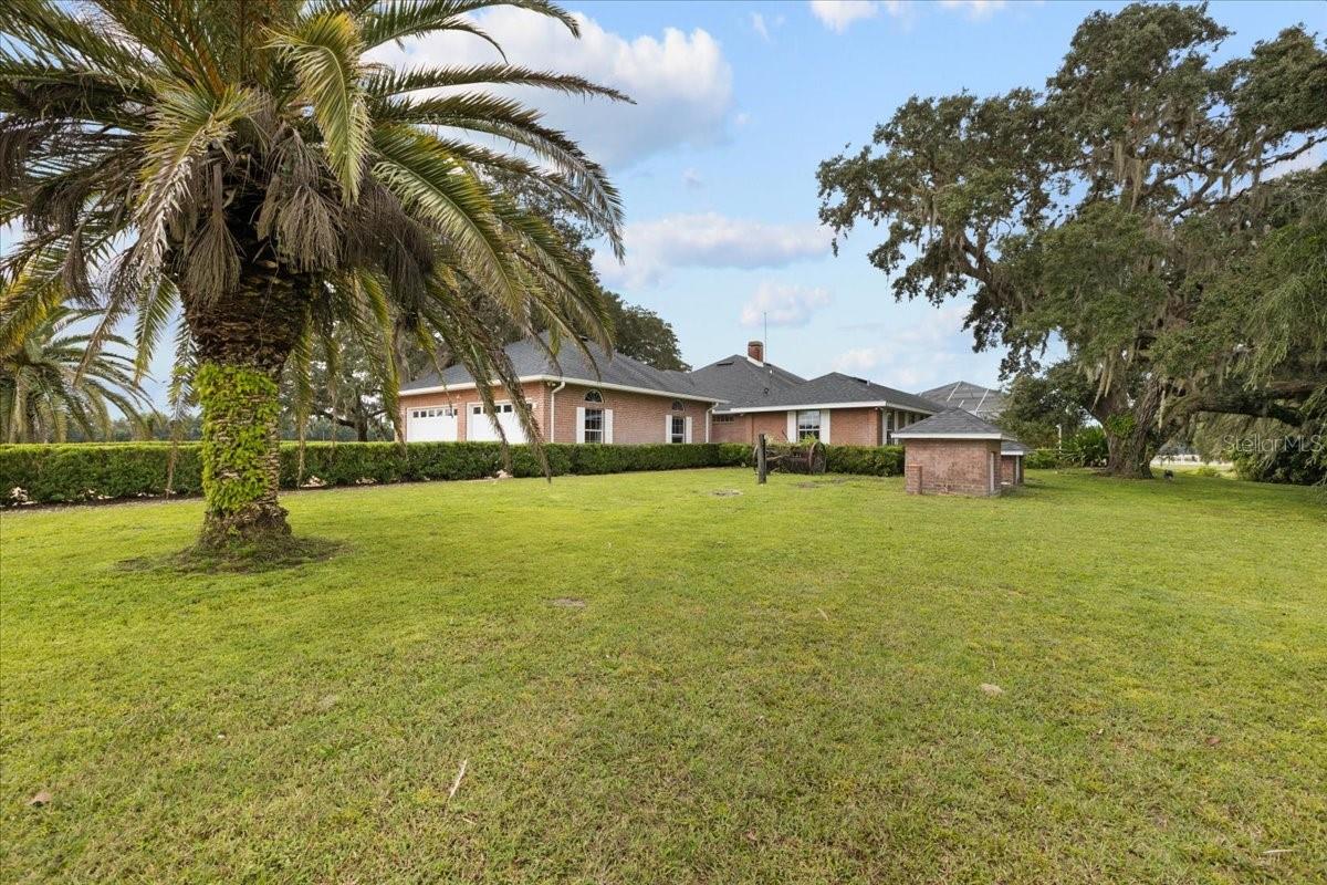 Chiefland, Florida, 32626, United States, 4 Bedrooms Bedrooms, ,5 BathroomsBathrooms,Residential,Active,1954337