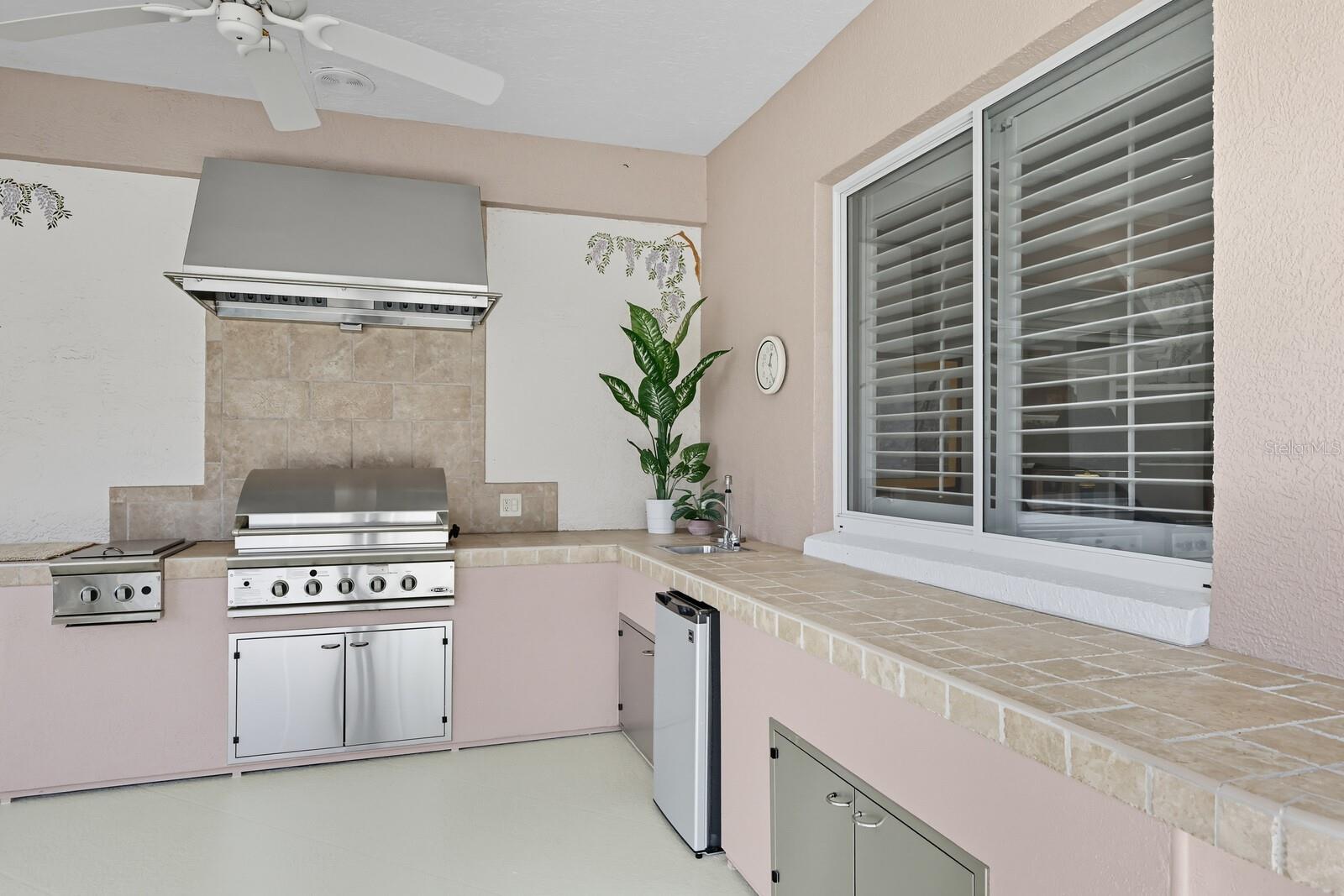 University Park, Florida, 34201, United States, 3 Bedrooms Bedrooms, ,3 BathroomsBathrooms,Residential,Active,1953644