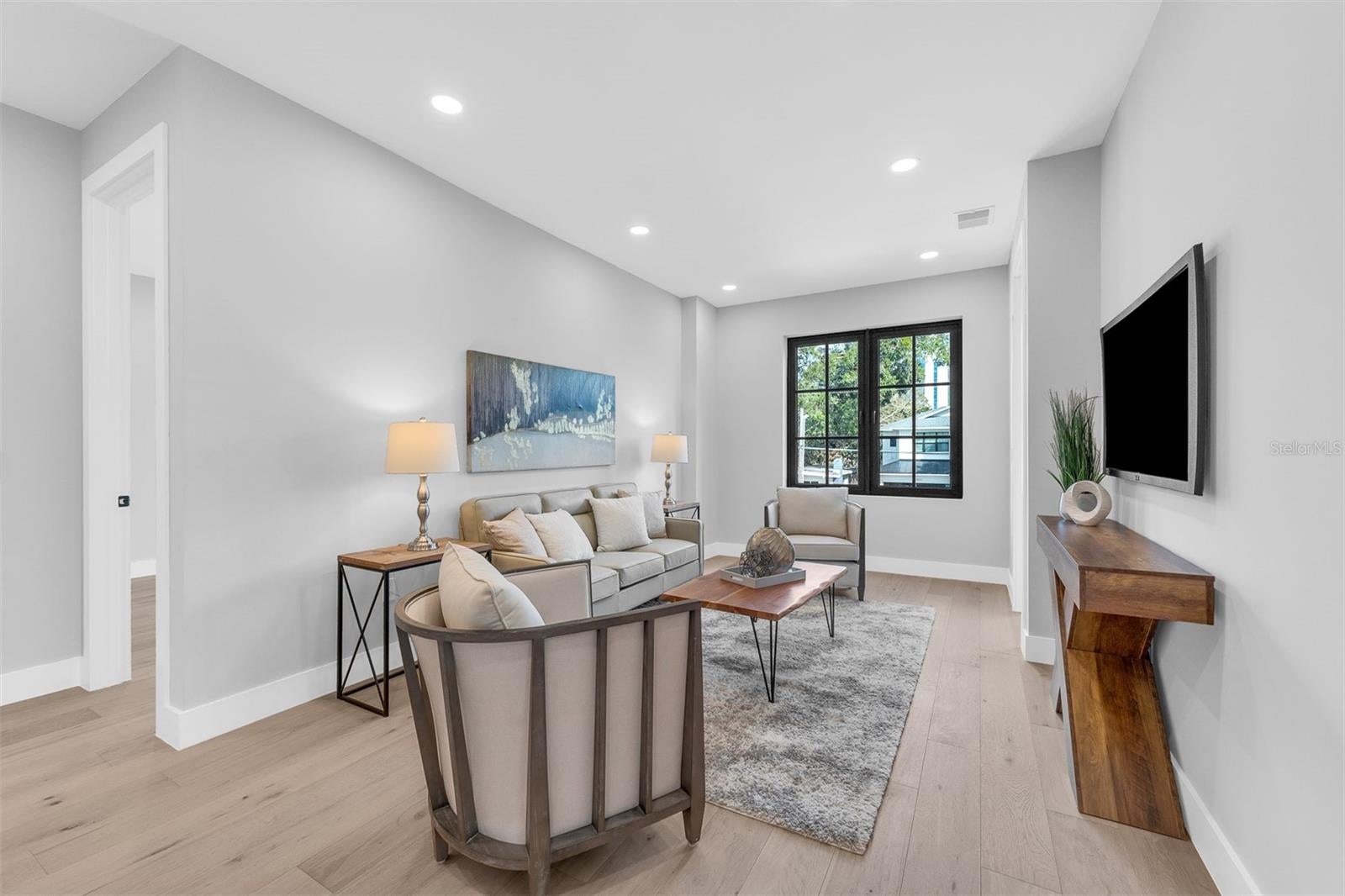 Orlando, Florida, 32804, United States, 5 Bedrooms Bedrooms, ,5 BathroomsBathrooms,Residential,Active,2019846