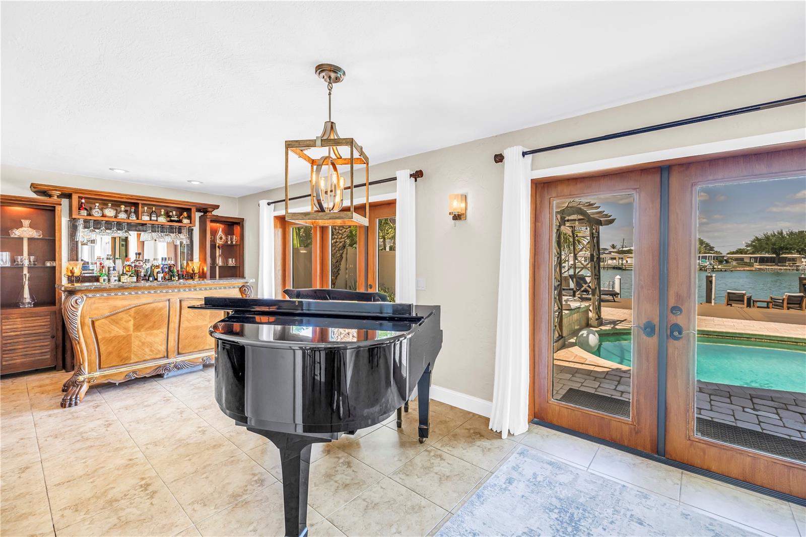 St Pete Beach, Florida, 33706, United States, 5 Bedrooms Bedrooms, ,3 BathroomsBathrooms,Residential,Active,2041617
