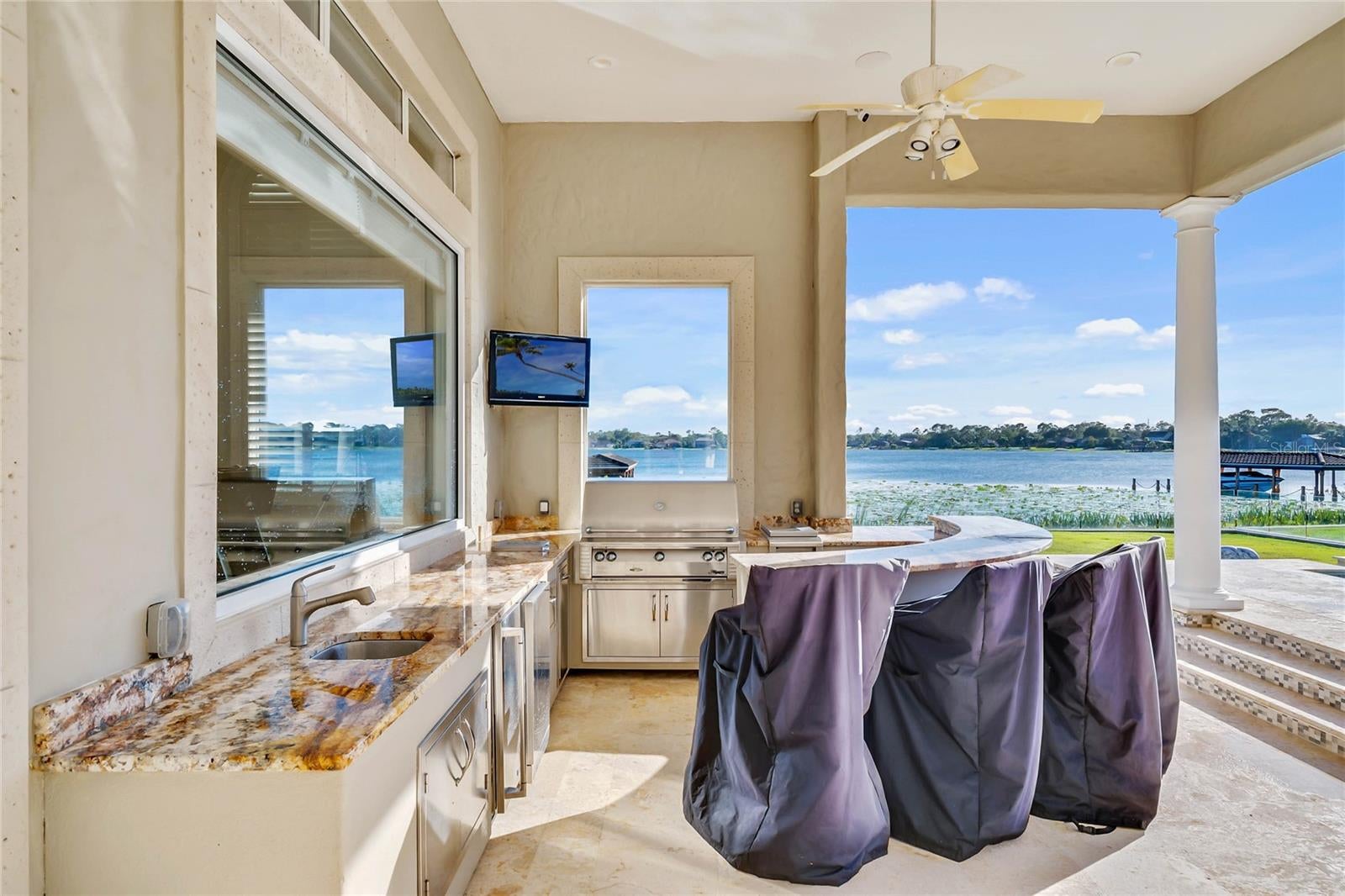 Orlando, Florida, 32836, United States, 6 Bedrooms Bedrooms, ,8 BathroomsBathrooms,Residential,Active,1988458