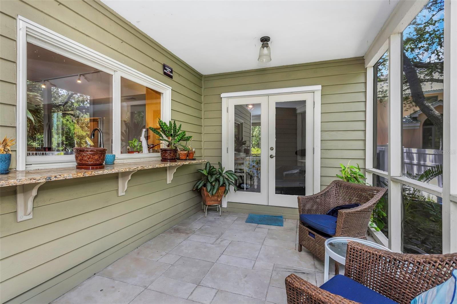 St Petersburg, Florida, 33702, United States, 5 Bedrooms Bedrooms, ,4 BathroomsBathrooms,Residential,Active,1920242