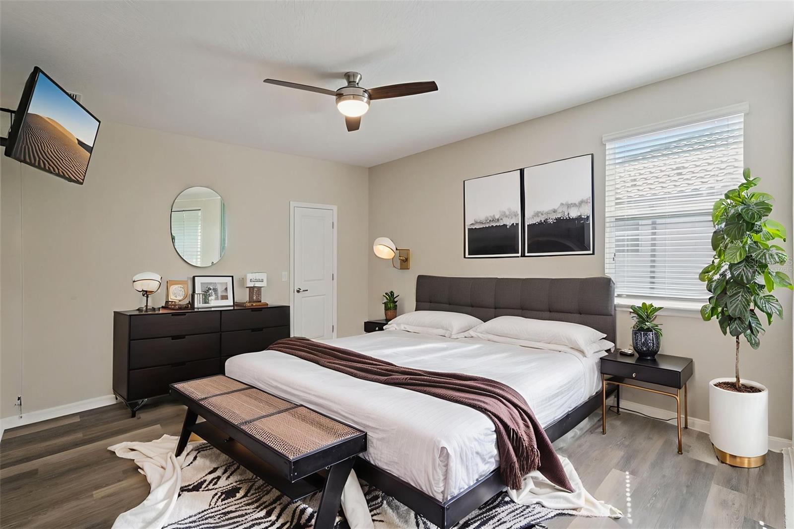 Oviedo, Florida, 32765, United States, 7 Bedrooms Bedrooms, ,4 BathroomsBathrooms,Residential,Active,1987230