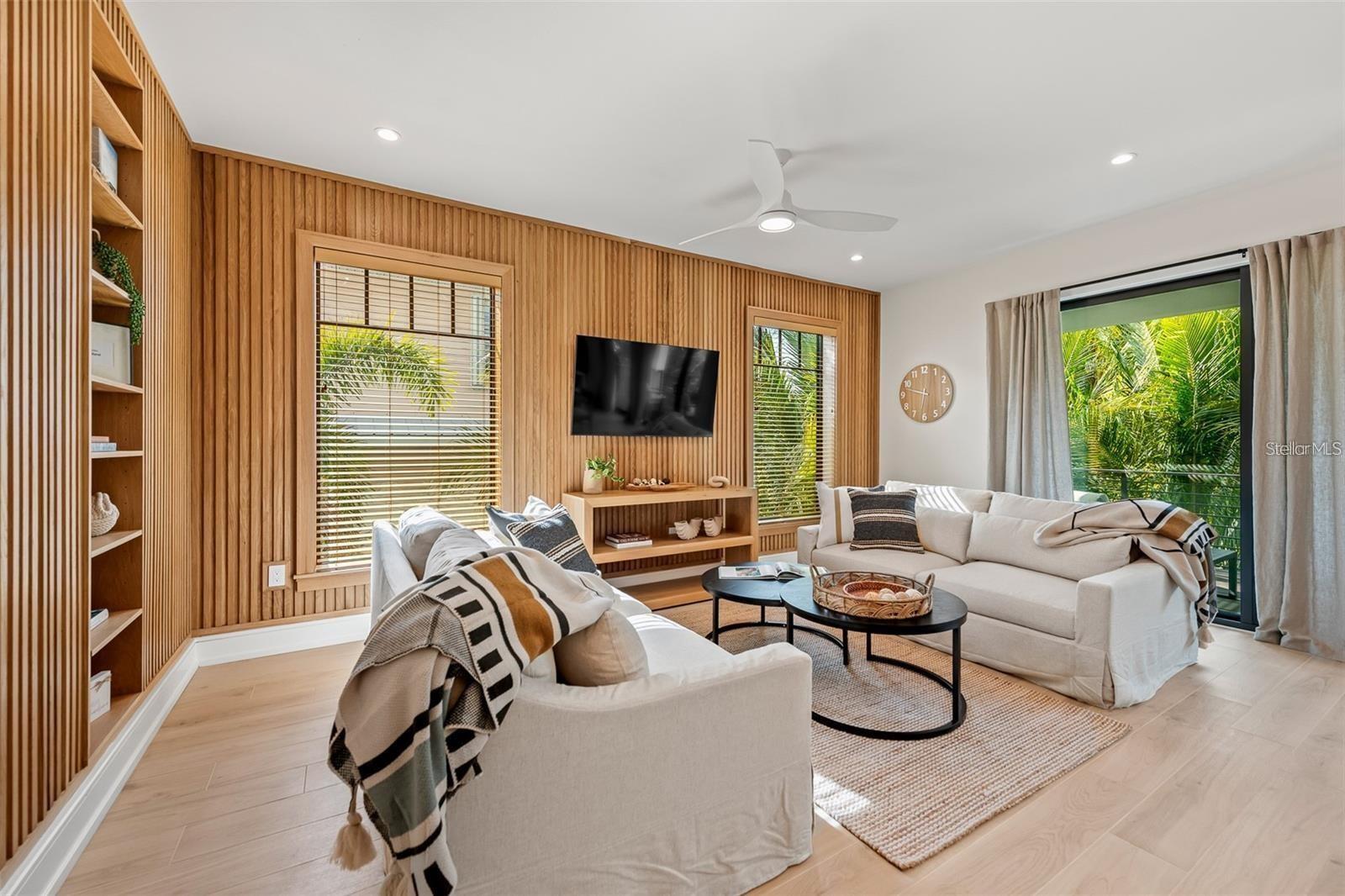 Anna Maria, Florida, 34216, United States, 5 Bedrooms Bedrooms, ,5 BathroomsBathrooms,Residential,Active,1929400