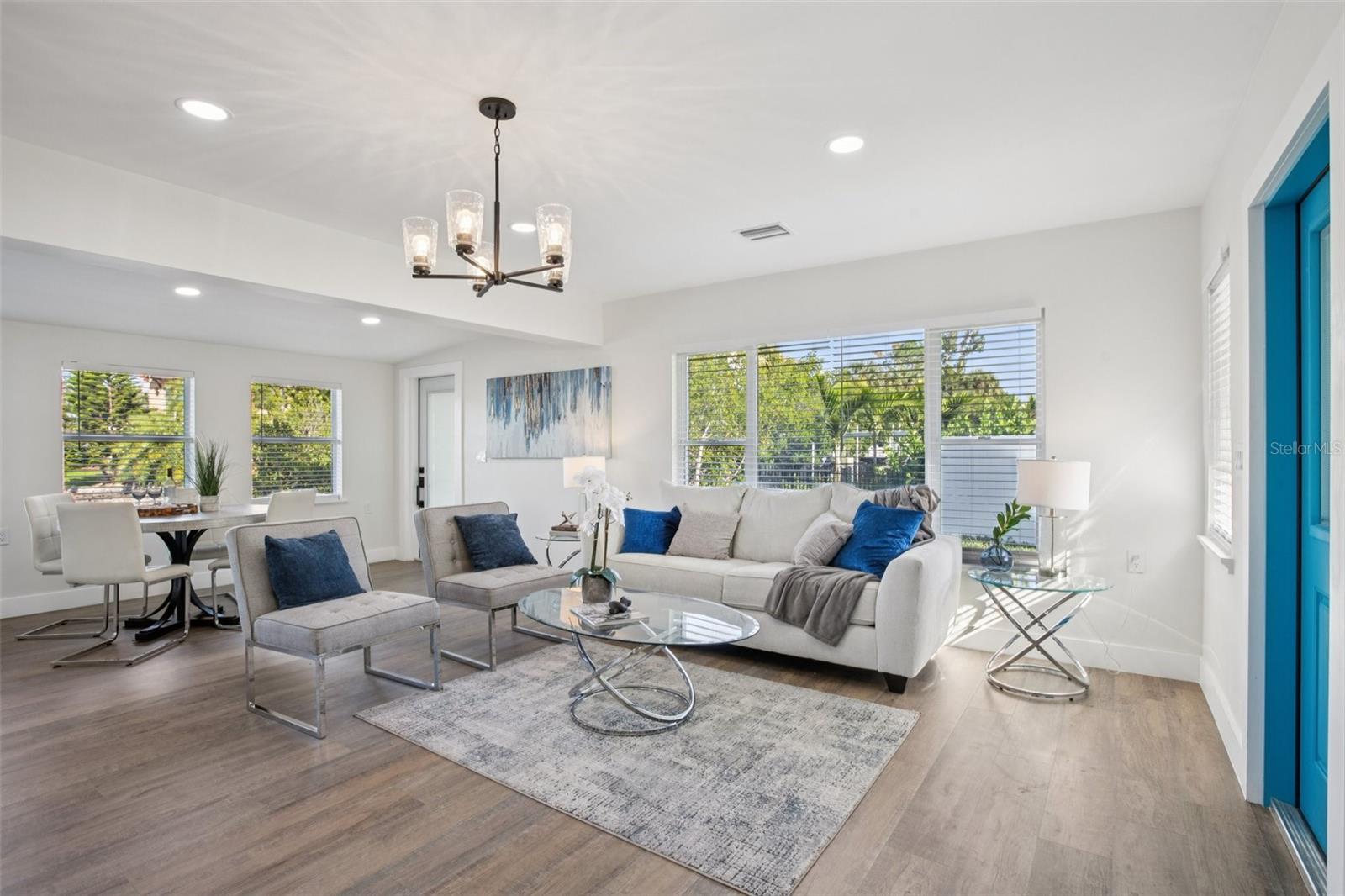 St Petersburg, Florida, 33703, United States, 3 Bedrooms Bedrooms, ,2 BathroomsBathrooms,Residential,Active,2001373