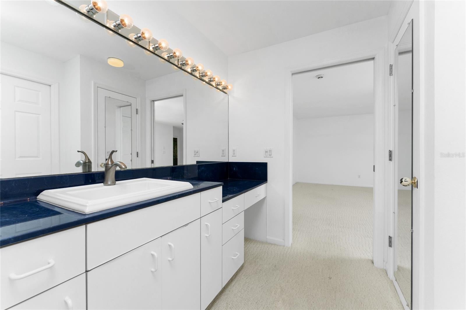 Port Charlotte, Florida, 33952, United States, 5 Bedrooms Bedrooms, ,5 BathroomsBathrooms,Residential,Active,2010210