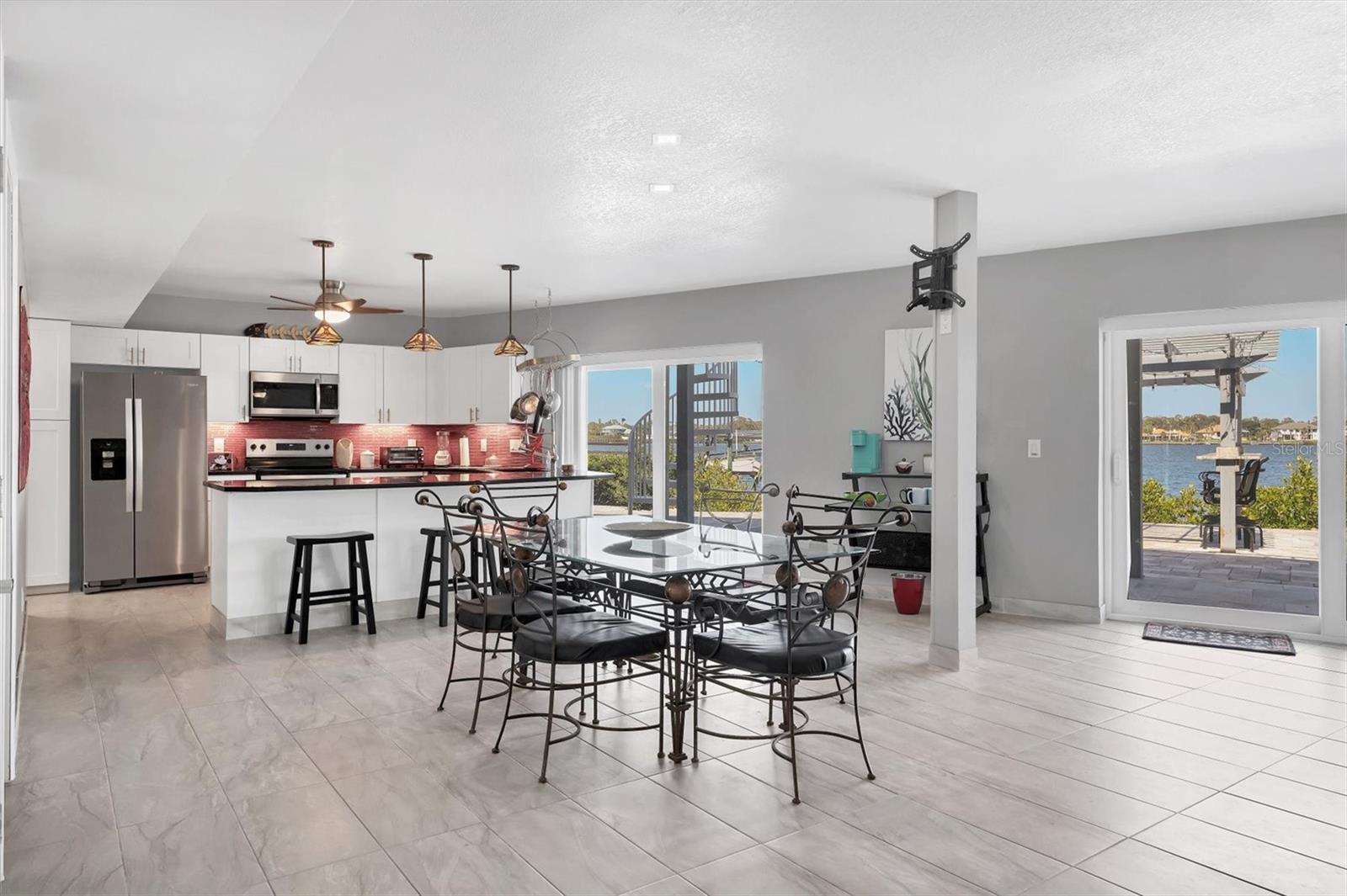 Englewood, Florida, 34223, United States, 4 Bedrooms Bedrooms, ,5 BathroomsBathrooms,Residential,Active,2012194