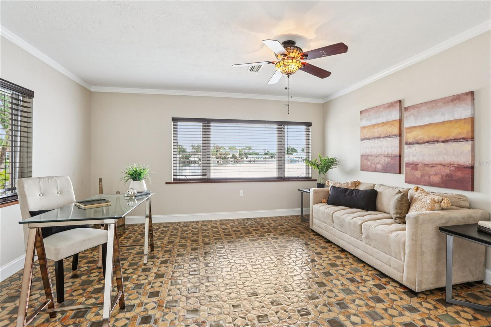St Petersburg, Florida, 33705, United States, 4 Bedrooms Bedrooms, ,4 BathroomsBathrooms,Residential,Active,1927682