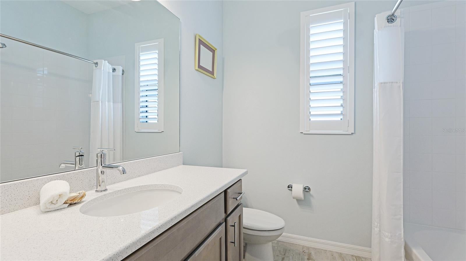 Bradenton, Florida, 34209, United States, 4 Bedrooms Bedrooms, ,3 BathroomsBathrooms,Residential,Active,2015825