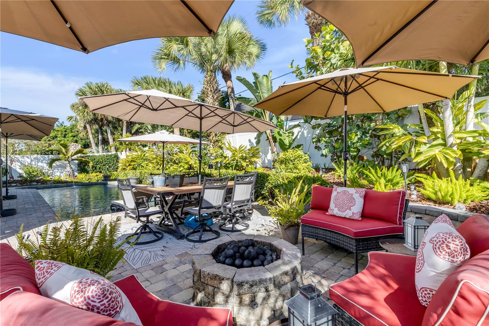 New Smyrna Beach, Florida, 32169, United States, 4 Bedrooms Bedrooms, ,5 BathroomsBathrooms,Residential,Active,2008346