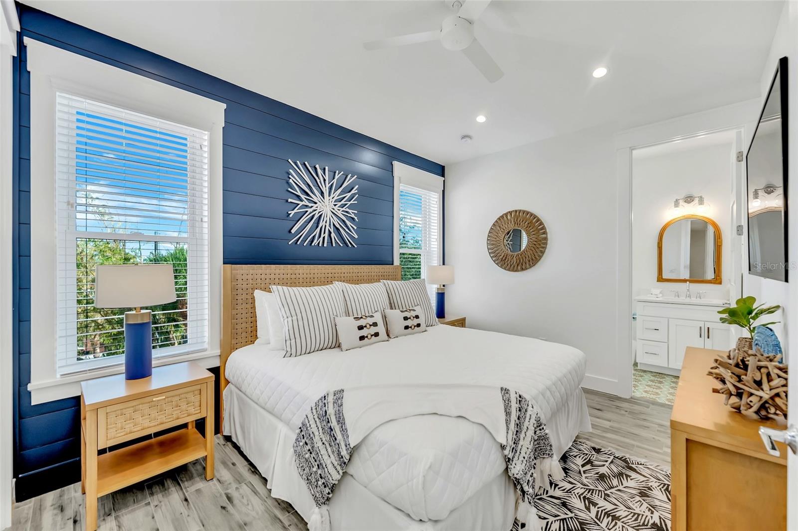 Sarasota, Florida, 34242, United States, 7 Bedrooms Bedrooms, ,7 BathroomsBathrooms,Residential,Active,1831779