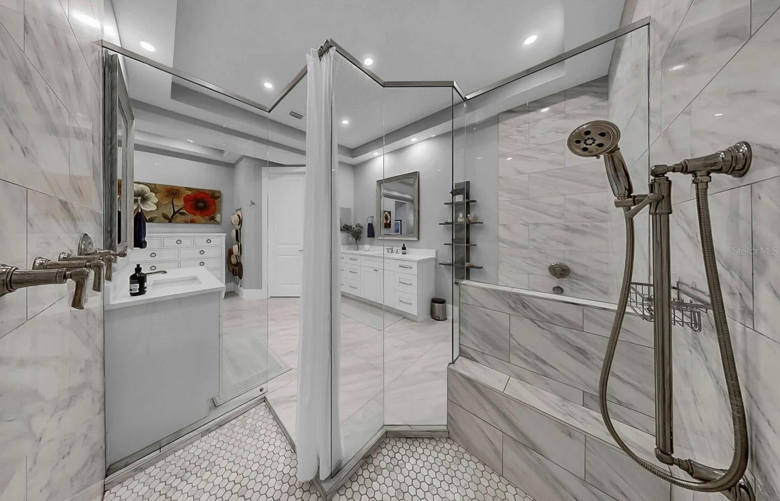 Apollo Beach, Florida, 33572, United States, 3 Bedrooms Bedrooms, ,4 BathroomsBathrooms,Residential,Active,1972155